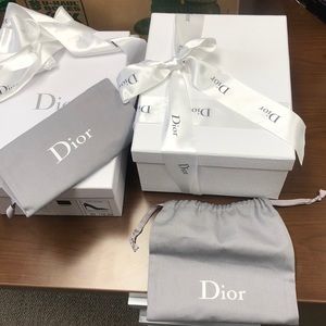 2️⃣ Dior Boxes LEFT!!